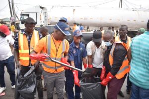 Read more about the article LAWMA Unveils Reforms To End Lagos Waste Backlog