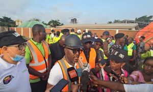 Read more about the article LAWMA MD, Ministry Officials Lead Monthly Sanitation Exercise in Badagry, Highlight Last-Mile Waste Collection