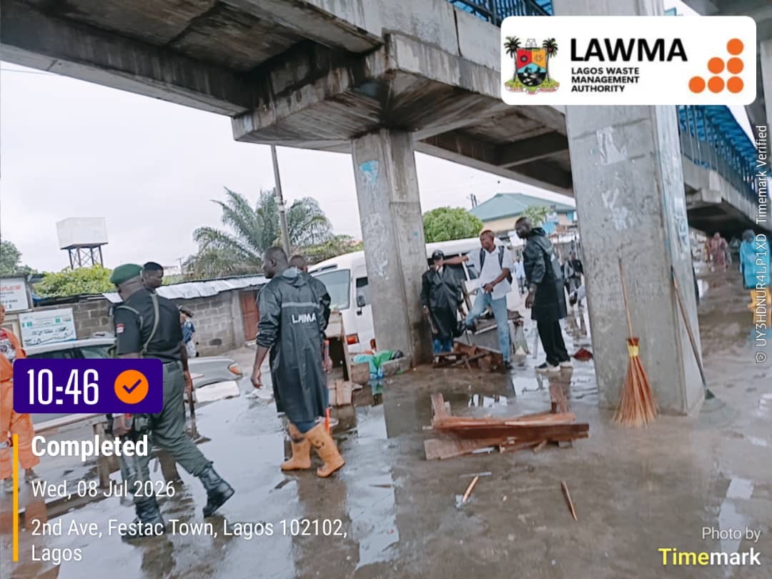 You are currently viewing Enforcement on Badagry Expressway Median Enters Day 9 as Joint Teams Clear Illegal Structures at FESTAC Gate