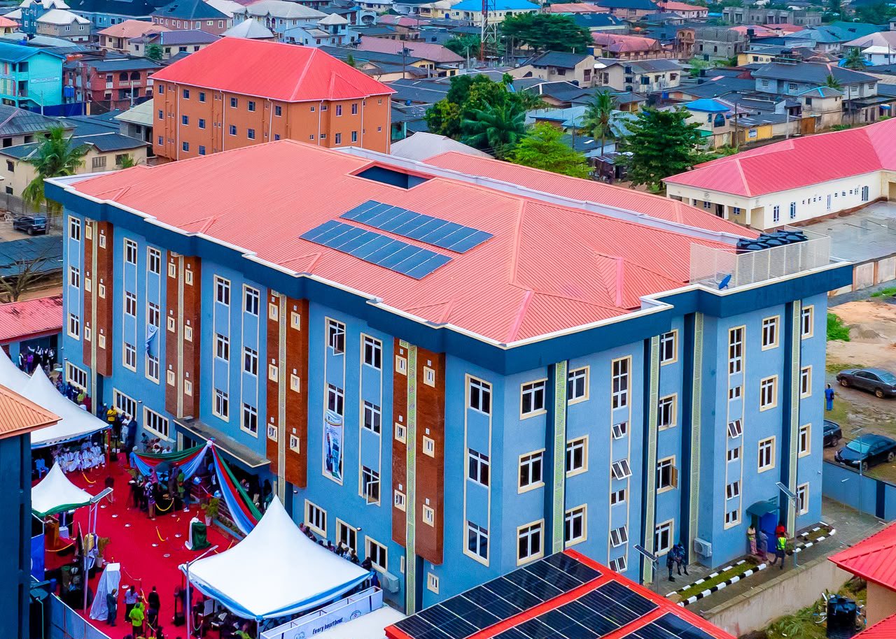 You are currently viewing SANWO-OLU COMMISSIONS ULTRA-MODERN HOSTEL FACILITIES AT LASCON